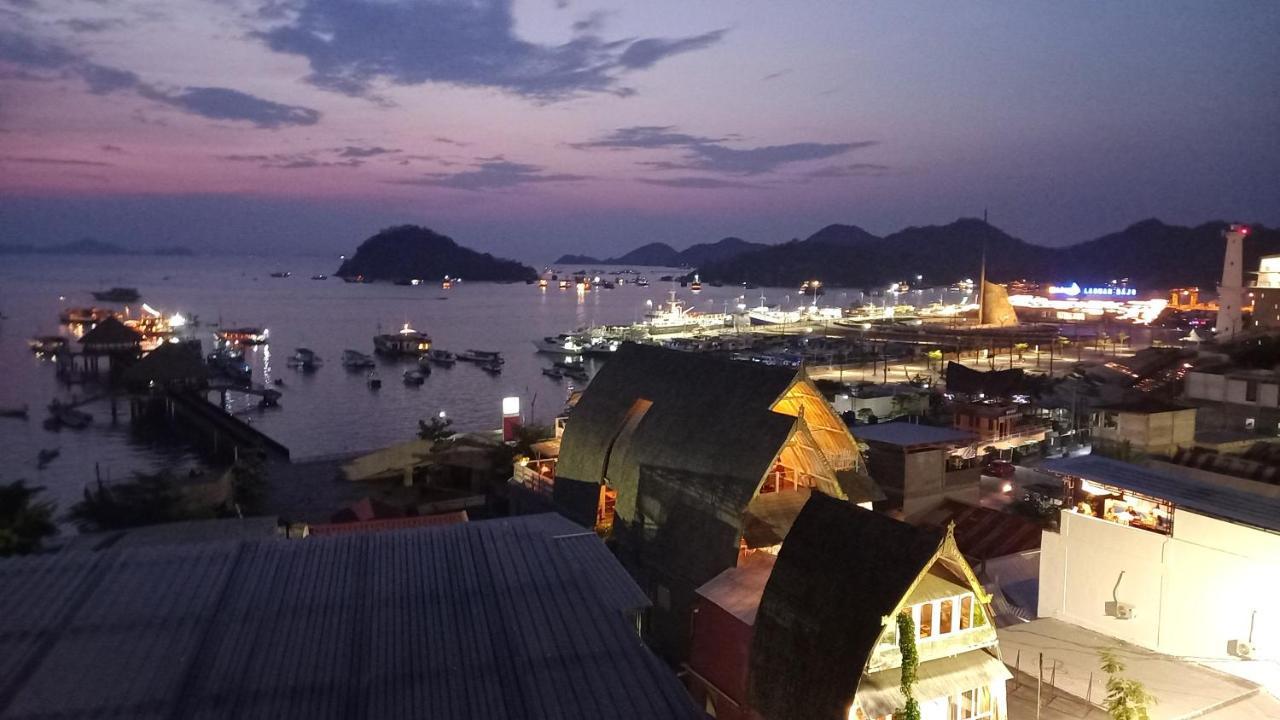 Dc Hotel & Hostel Labuan Bajo Eksteriør billede
