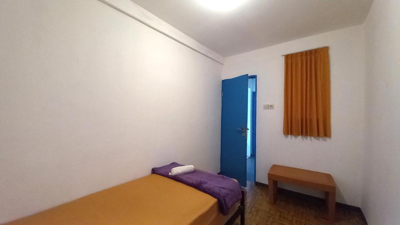 Dc Hotel & Hostel Labuan Bajo Eksteriør billede